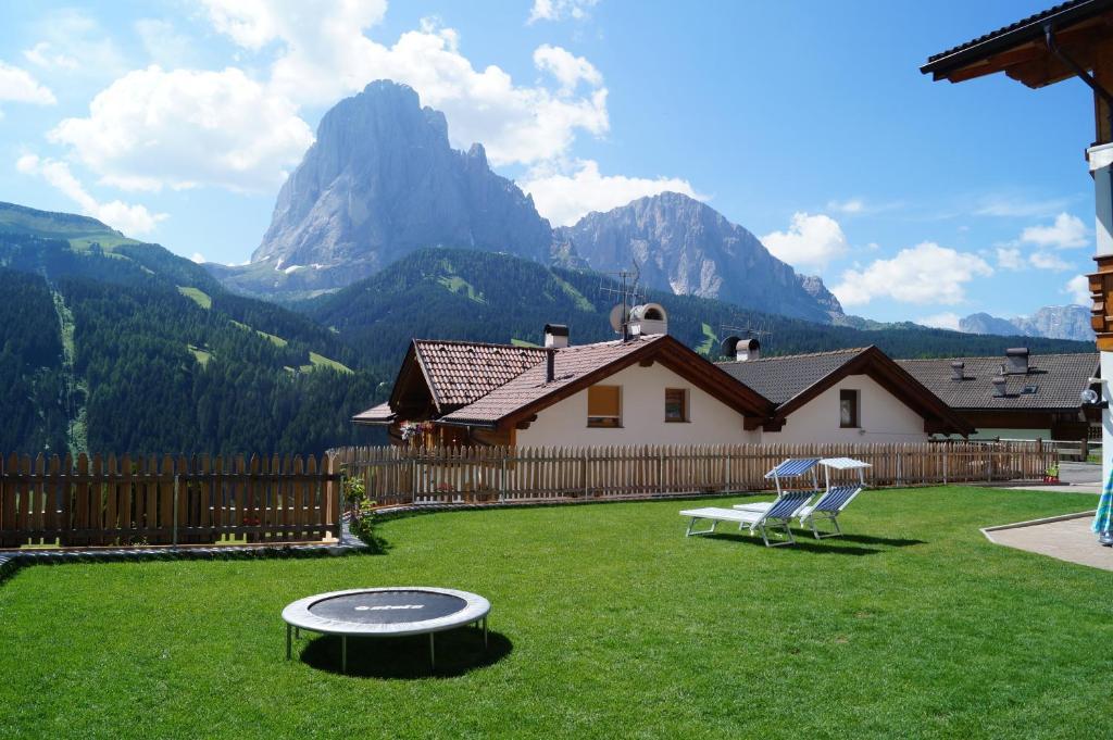 Apartments Salieta Santa Cristina Val Gardena Ngoại thất bức ảnh